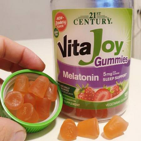21st Century, VitaJoy Melatonin Gummies, 5 mg, 120 Gummies Review
