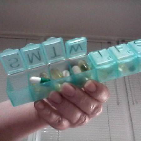 Apex, 7-Day Pill Organizer, X-Large Review