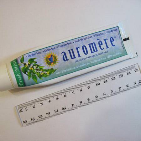 Auromere, Ayurvedic Herbal Toothpaste, Fresh Mint, 4.16 oz (117 g) Review
