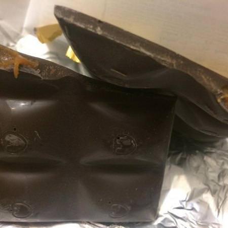 Chocolove, Chocolate Filled Salted Caramel in Dark Chocolate, 3.2 oz (90 g) Review