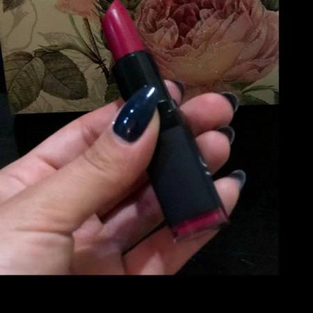 E.L.F, Velvet Matte Lipstick, Bold Berry, 0.14 oz (4.1 g) Review
