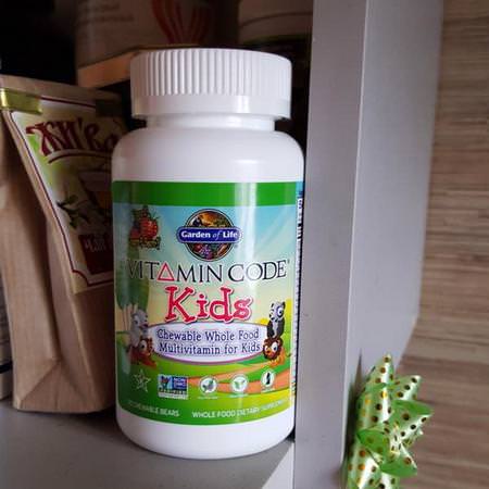Garden of Life, Vitamin Code, Kids, Chewable Whole Food Multivitamin for Kids, Cherry Berry, 30 Chewable Bears Review