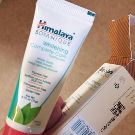 Himalaya, Whitening Mint Travel Toothpaste, Simply Mint, 0.75 oz (21 g) Review