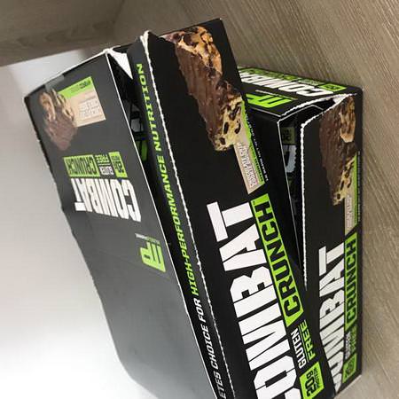 MusclePharm, Combat Crunch, Chocolate Chip Cookie Dough, 12 Bars, 63 g Each Review