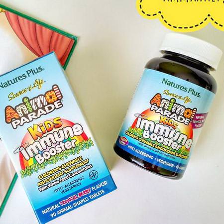 Nature's Plus, Source of Life, Animal Parade, Kids Immune Booster, Natural Tropical Berry Flavor, 90 Animals Review