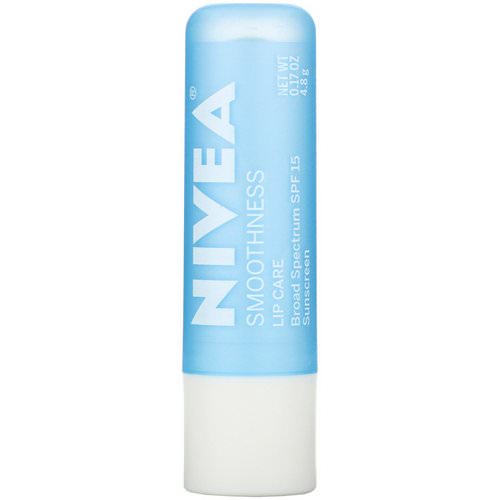 Nivea, Lip Care, SPF 15, Smoothness, 0.17 oz (4.8 g) Review
