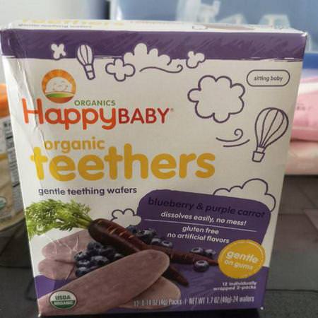 Organic Teethers, Gentle Teething Wafers, Sitting Baby, Blueberry & Purple Carrot