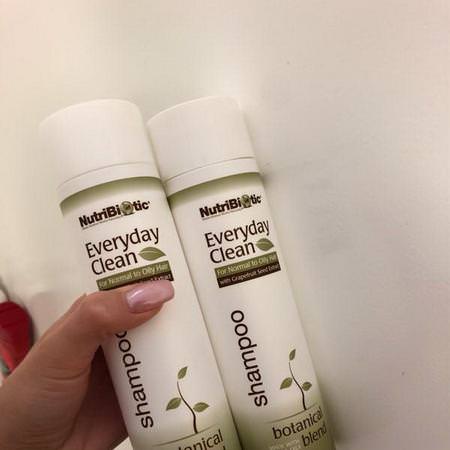 NutriBiotic, Everyday Clean, Shampoo, Botanical Blend, 10 fl oz (296 ml) Review