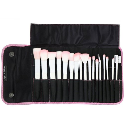 Wet n Wild, 17 Piece Brush Roll, 17 Piece Collection Review