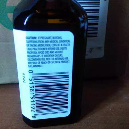 Aura Cacia, Pure Essential Oil, Tea Tree, .5 fl oz (15 ml) Review