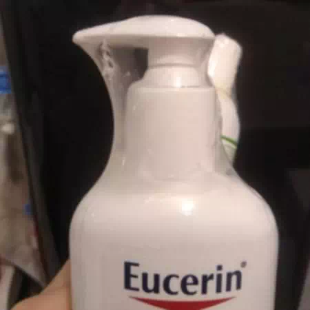 Eucerin, Gentle Hydrating Cleanser, Fragrance Free, 8 fl oz (237 ml) Review