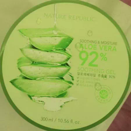 Nature Republic, Soothing & Moisture Aloe Vera 92% Soothing Gel, 10.56 fl oz (300 ml) Review