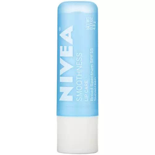 Nivea, Lip Care, SPF 15, Smoothness, 0.17 oz (4.8 g) Review