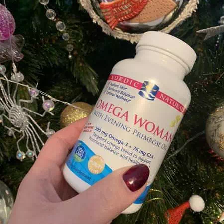 omega woman with evening primrose oil